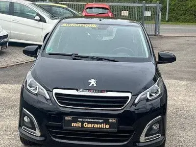 Gebraucht Peugeot 108 Allure 69 PS (50 kW) 2018 Schwarz Kleinwagen