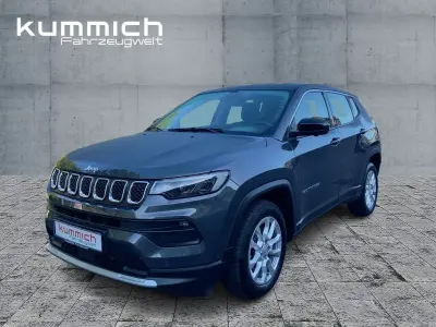 Gebraucht Jeep Compass Altitude 131 PS (96 kW) 2024 Grau SUV