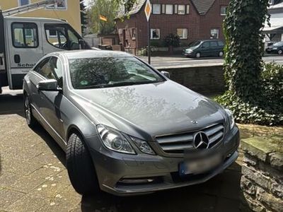 gebraucht Mercedes E250 CoupéCGI BlueEFFICIENCY ELEGANCE ELEGANCE