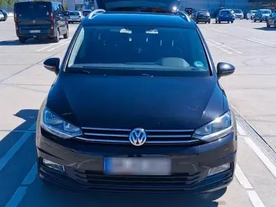 Gebraucht VW Touran Sound 150 PS (110 kW) 2017 Schwarz Van / Kleinbus
