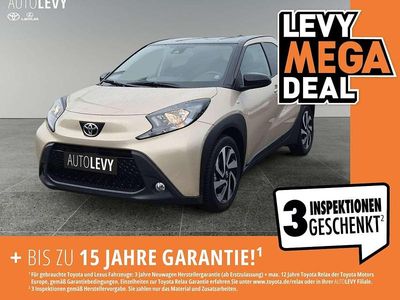 Usata Toyota Aygo X Pulse 72 CV (52 kW) 2022 Beige SUV