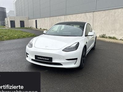 Weiß Gebraucht 2021 Tesla Model 3 Standard Range Limousine | 25.800 € (Fairer Preis)