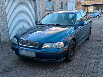 Second-hand Volvo V40 105 CP (77 kW) 1996 Break