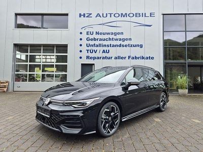 Gebraucht VW Golf VIII R-line 150 PS (110 kW) 2025 Grenadilla schwarz Kombi