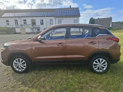 Gebraucht Baic X35 116 PS (85 kW) 2023 Braun SUV
