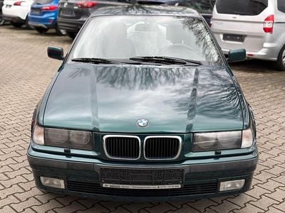 Gebraucht BMW 318 Compact 140 PS (102 kW) 1998 Grün Kleinwagen