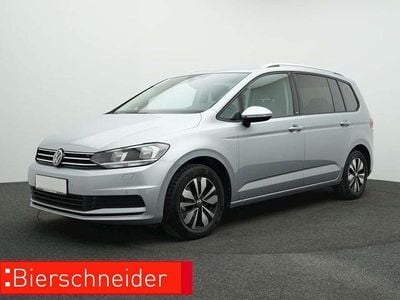 Silber Gebraucht 2024 VW Touran Move Van / Kleinbus | 32.490 € (Fairer Preis)