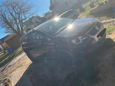 Gebraucht VW Touran Freestyle 140 PS (102 kW) 2010 Schwarz Van / Kleinbus