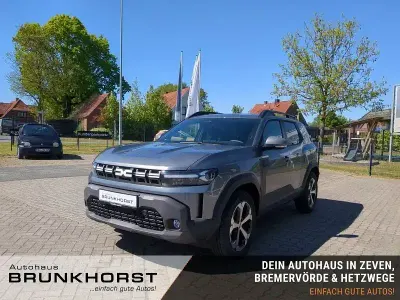 Neu Dacia Duster Journey 158 PS (116 kW) 2026 Dolomitgrau SUV