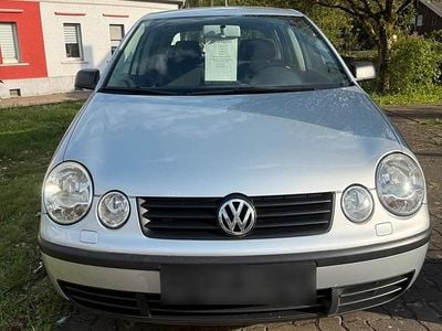 Second-hand VW Polo 2002 Argintiu Hatchback