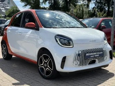 Gebraucht Smart ForFour Electric Drive Prime 60 kW (82 PS) 2021 Weiß Limousine