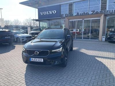 Gebraucht Volvo XC40 Core 163 PS (119 kW) 2026 Schwarz SUV