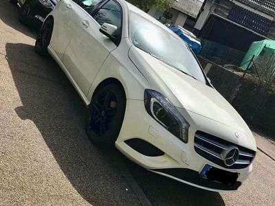 gebraucht Mercedes A180 A 180BlueEfficiency (176.042)