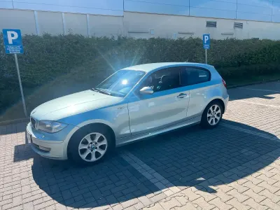 Gebraucht BMW 116 122 PS (89 kW) 2008 Grün Kleinwagen