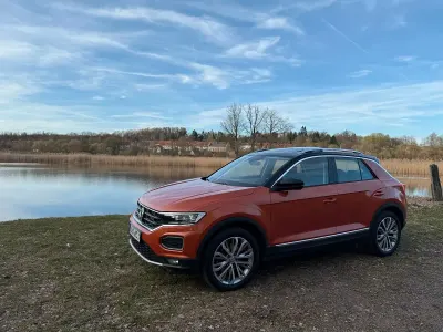 Gebraucht VW T-Roc Style 150 PS (110 kW) 2019 Orange SUV