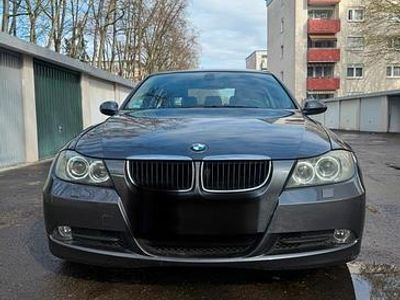 Usata BMW 320 150 CV (110 kW) 2005 Grigio Berlina