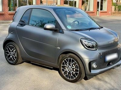 Gebraucht Smart ForTwo Coupé Exclusive 60 kW (82 PS) 2022 Grau Kleinwagen