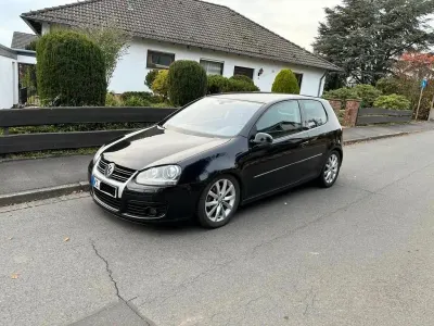 Gebraucht VW Golf VI United 140 PS (102 kW) 2008 Schwarz Kleinwagen