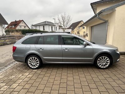 gebraucht Skoda Superb 2.0 TDI DSG Exclusive Combi Exclusive