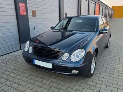 Mercedes E200