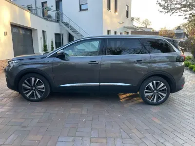 Gebraucht Peugeot 5008 GT 177 PS (130 kW) 2020 Grau SUV