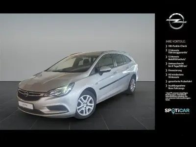 Usata Opel Astra Edition 110 CV (80 kW) 2018 Argento Station wagon