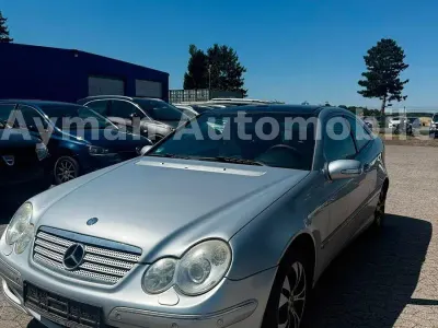 Gebraucht Mercedes C200 122 PS (89 kW) 2008 Silber Coupé