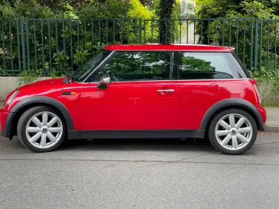 Usata Mini ONE 90 CV (66 kW) 2005 Rosso Utilitaria