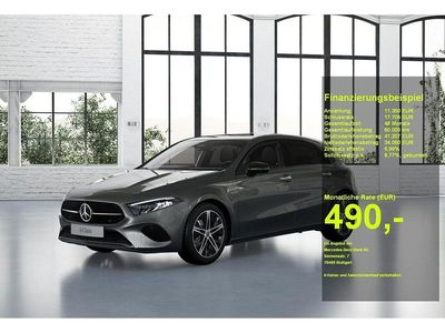Neu Mercedes A180 Night 136 PS (100 kW) 2026 Grau Limousine
