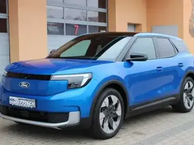 Używany Ford Explorer Premium 210 kW (286 KM) 2024 Niebieski SUV