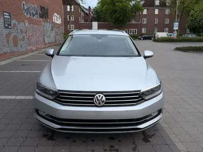 Gebraucht VW Passat 150 PS (110 kW) 2016 Silber Kombi
