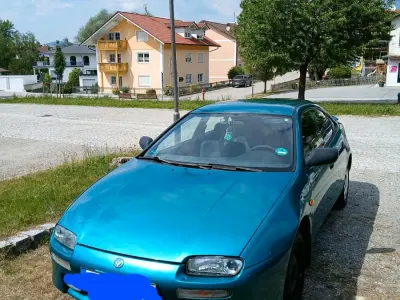 Gebraucht Mazda 323F 88 PS (64 kW) 1996 Grün Limousine