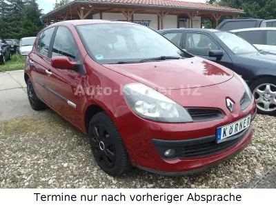 Gebraucht Renault Clio II Rip Curl 101 PS (74 kW) 2009 Rot Limousine