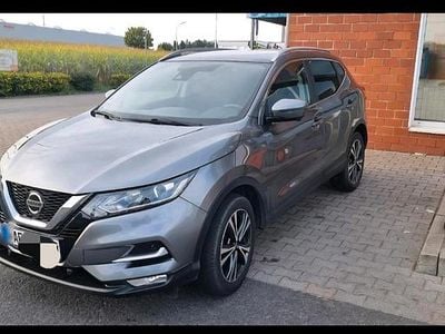 Gebraucht Nissan Qashqai 140 PS (102 kW) 2020 Grau SUV