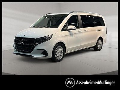 Bergkristallweiss metallic Gebraucht 2025 Mercedes V250 Van / Kleinbus | 67.480 € (Fairer Preis)