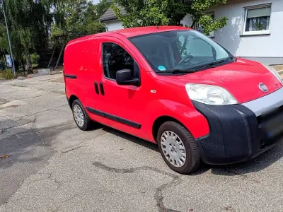 Gebraucht Fiat Fiorino 75 PS (55 kW) 2011 Rot Van / Kleinbus