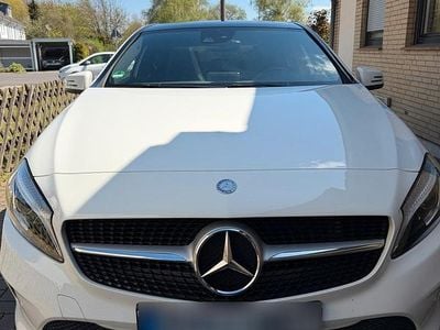 Usata Mercedes A180 109 CV (80 kW) 2017 Bianco Utilitaria