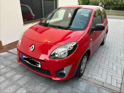 Gebraucht Renault Twingo 75 PS (55 kW) 2011 Rot Kleinwagen