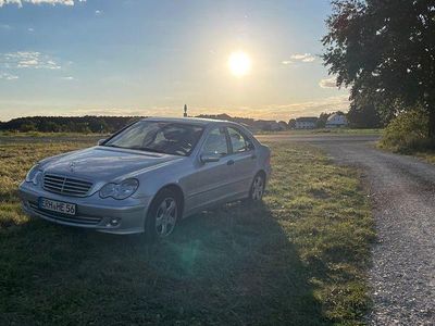 Mercedes 200