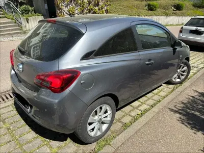 Używany Opel Corsa Active 90 KM (66 kW) 2018 Szary Hatchback