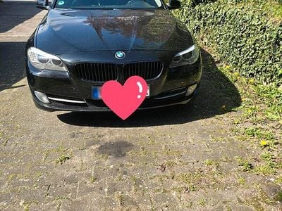 Second-hand BMW 535 Luxury Line 299 CP (219 kW) 2012 Negru Break