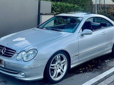 Silber Gebraucht 2004 Mercedes CLK500 AMG Coupé | 13.995 € (Teuer)