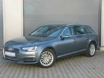 Gebraucht Audi A4 Basis 190 PS (139 kW) 2016 Schwarz Kombi
