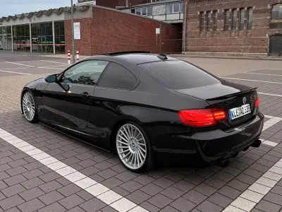 Käytetty BMW 330