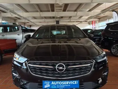 Gebraucht Opel Insignia Elegance 174 PS (127 kW) 2020 Schwarz Kombi