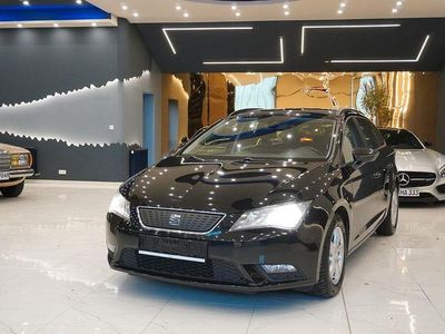 Schwarz Gebraucht 2015 Seat Leon ST Ecomotive Kombi | 7.599 € (Fairer Preis)