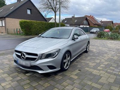 Mercedes CLA200