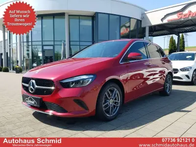 Second-hand Mercedes E250 163 CP (119 kW) 2023 Roșu Berlinǎ