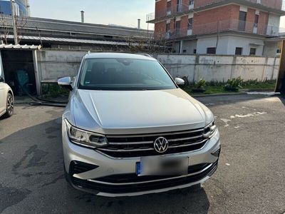 gebraucht VW Tiguan Elegance 200cv-4motion-AHK-3J Garantie-vollausgest