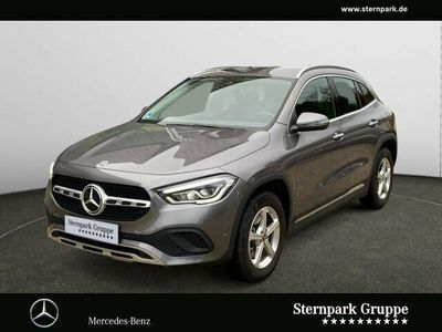 Mercedes GLA220